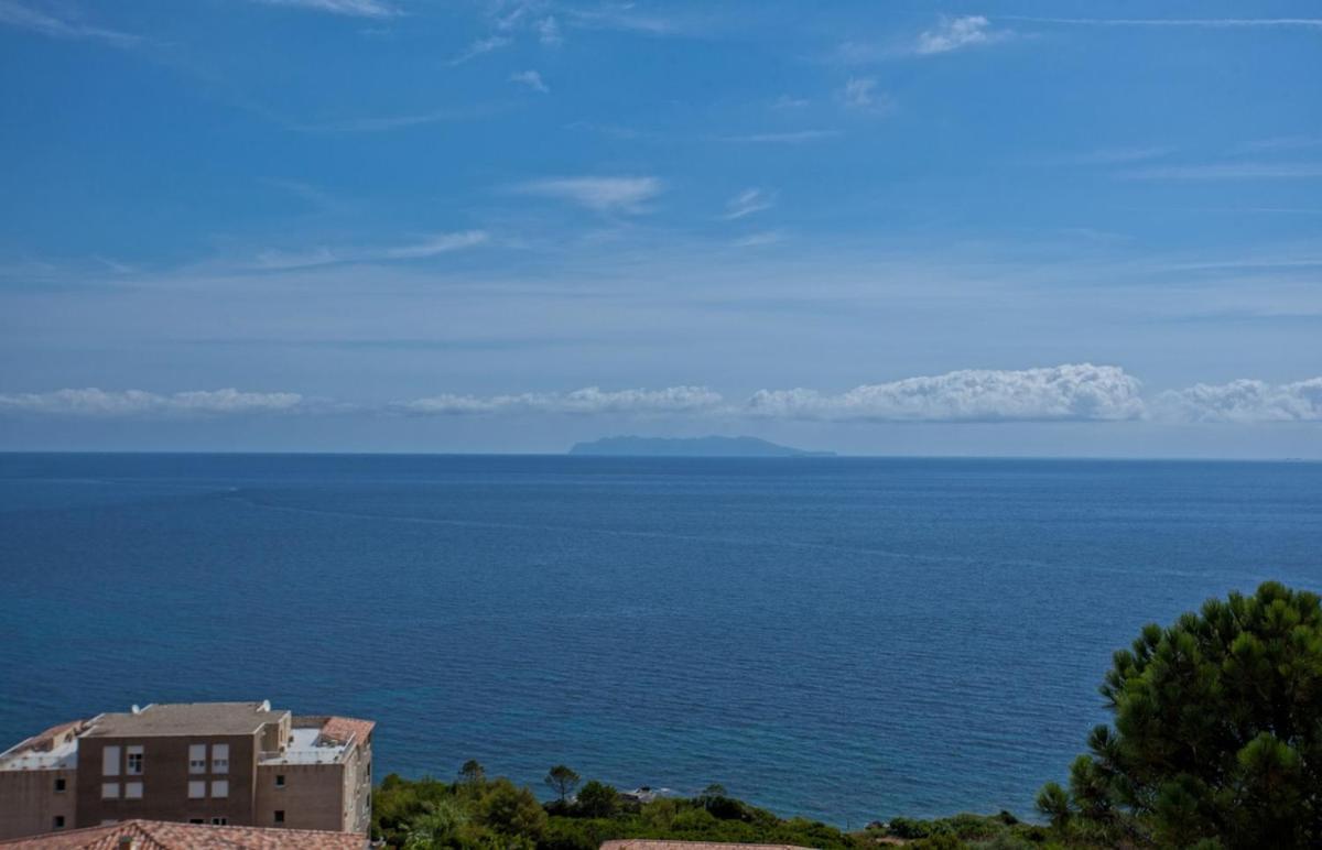 شقة Casa Les Agaves Santa-Severa المظهر الخارجي الصورة